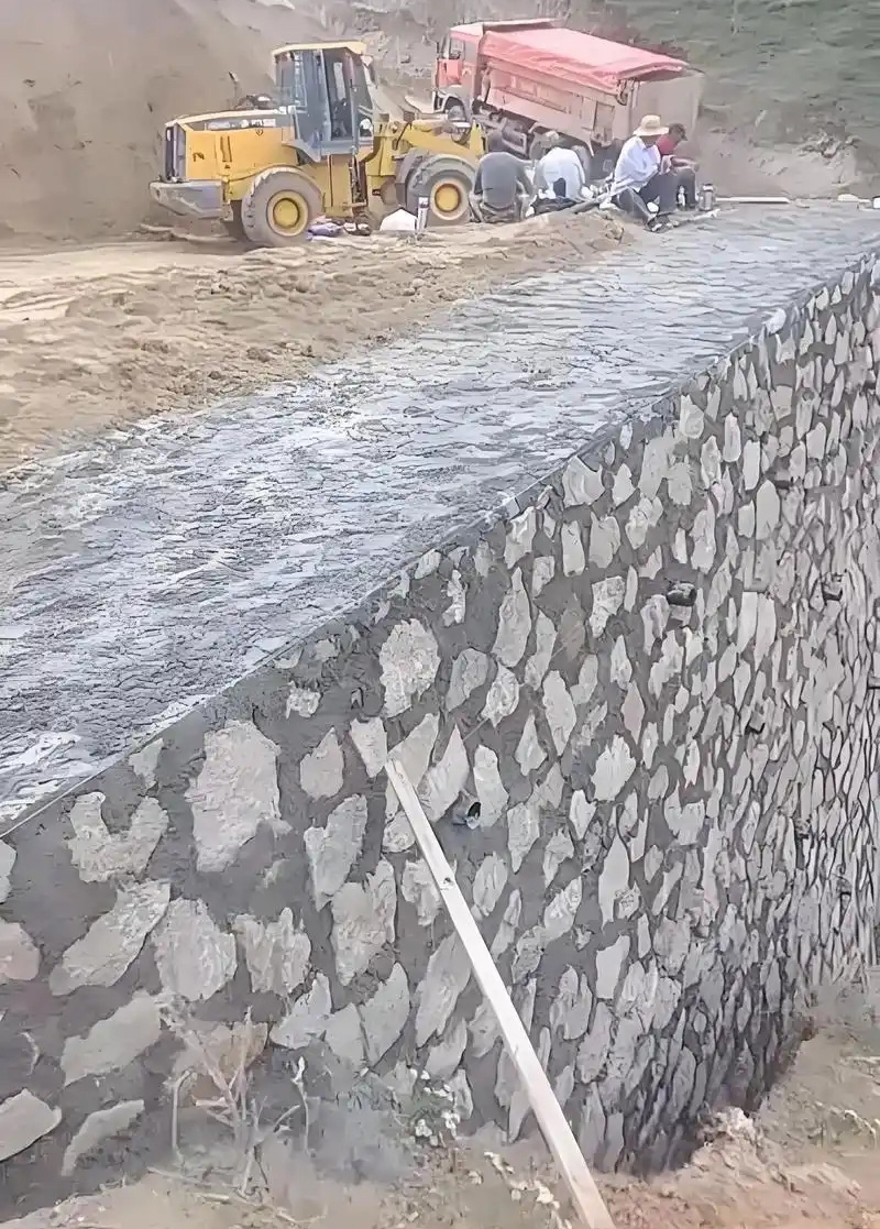 无锡江阴边坡加固